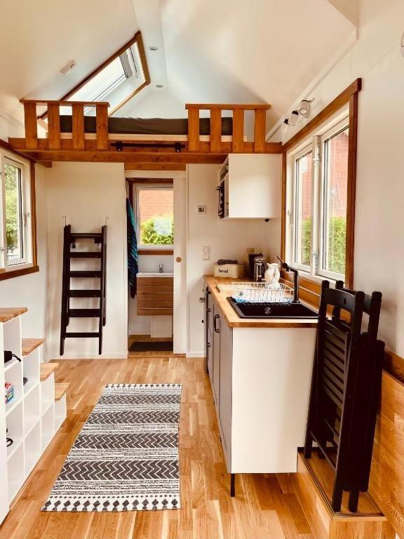 Tiny House Fleesensee Mit Eigenem Garten Und Nur Wenige Meter Vom Seeufer Goehren-Lebbin Exterior photo